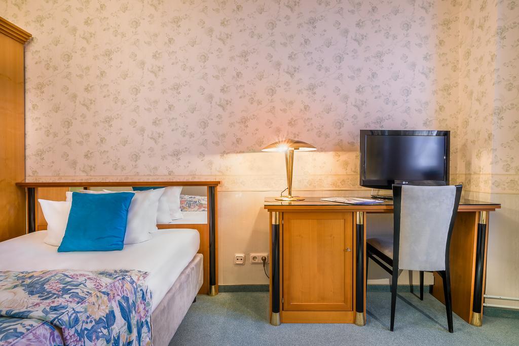 Hotel Kaiserworth Гослар Екстер'єр фото