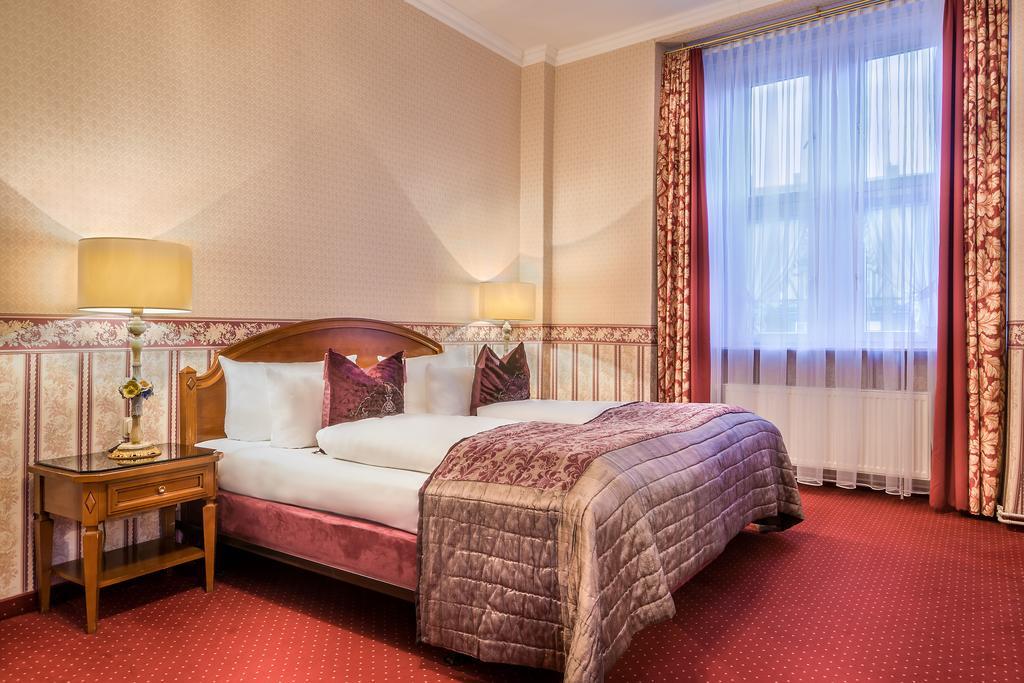 Hotel Kaiserworth Гослар Екстер'єр фото