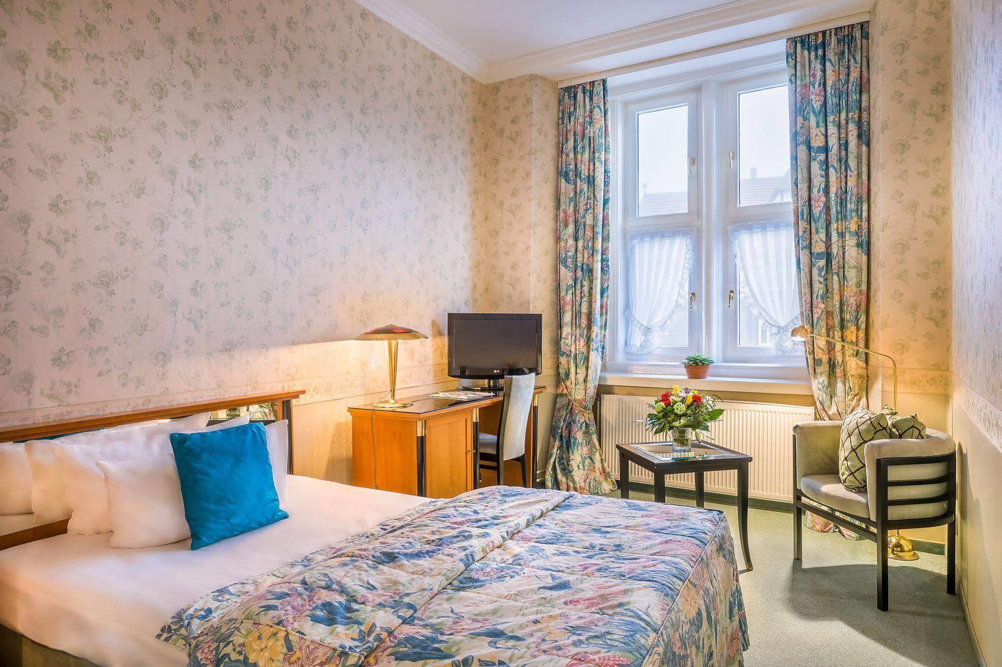 Hotel Kaiserworth Гослар Екстер'єр фото